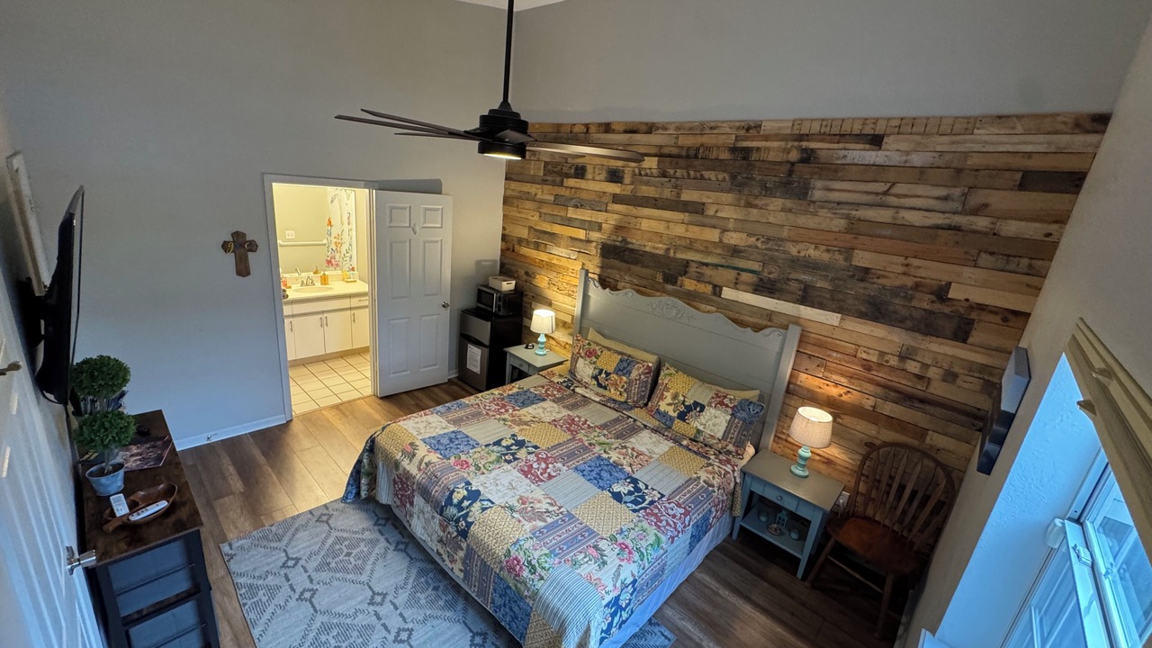Photo of Bedroom in Branson