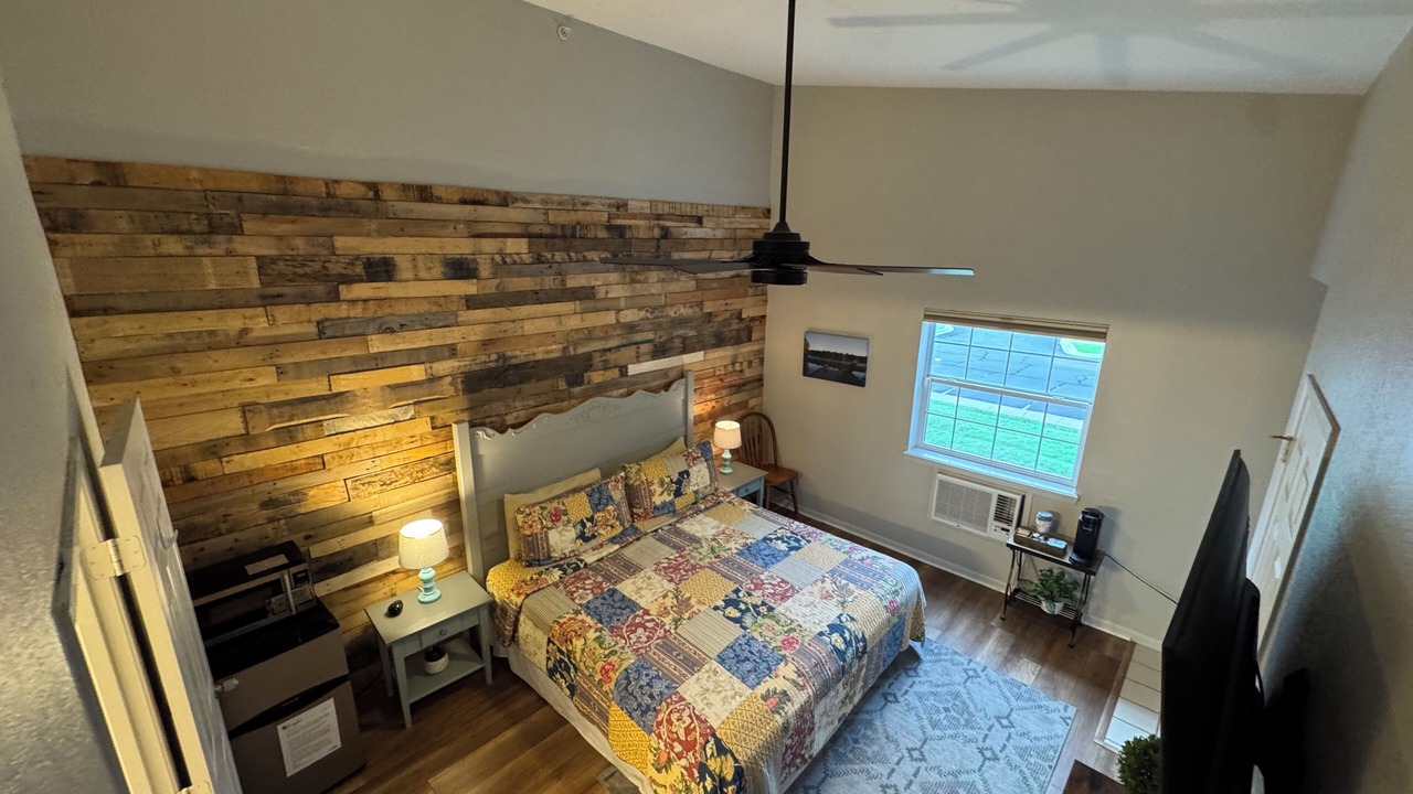 Photo of Bedroom in Branson