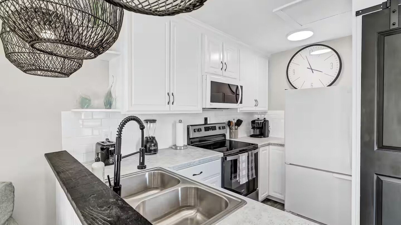 Photo of Kitchen in McCutcheon Field