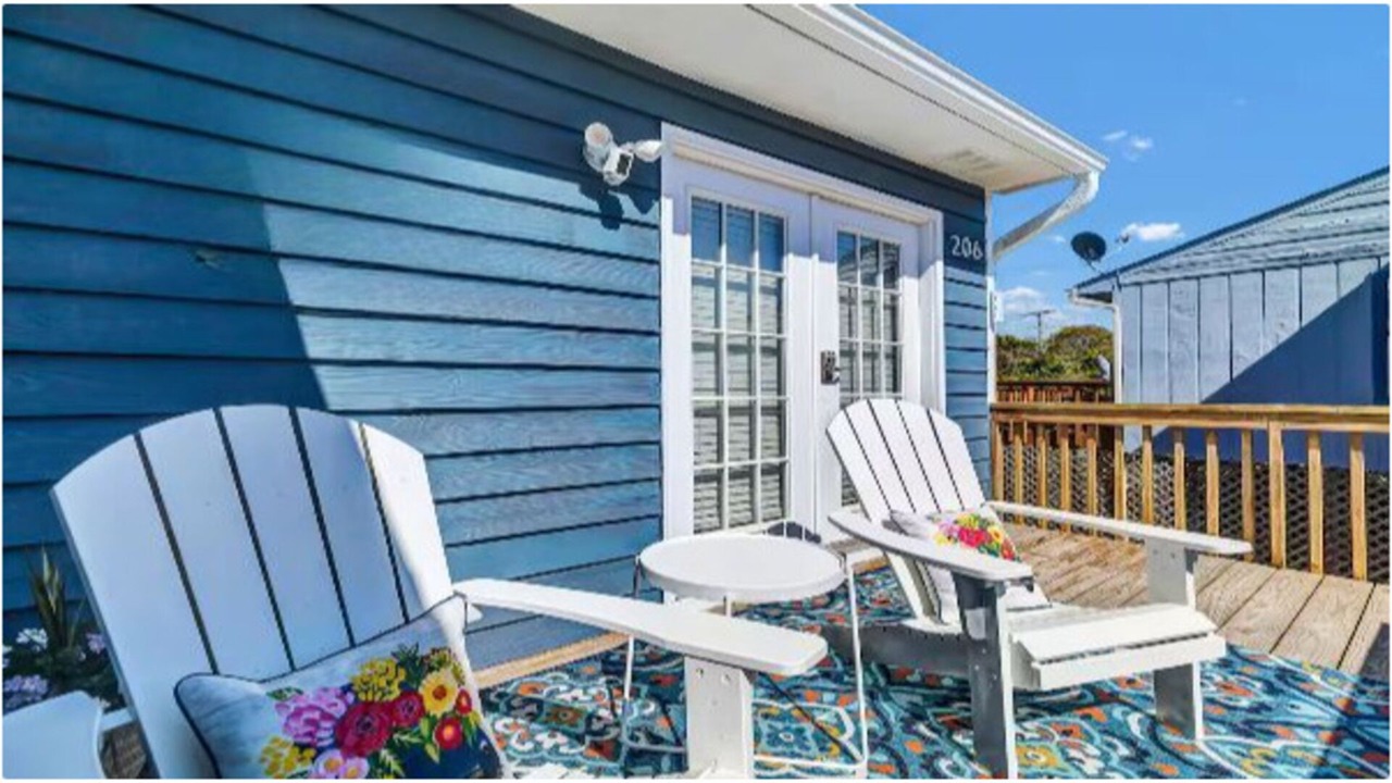 Photo of Patio Balcony in McCutcheon Field
