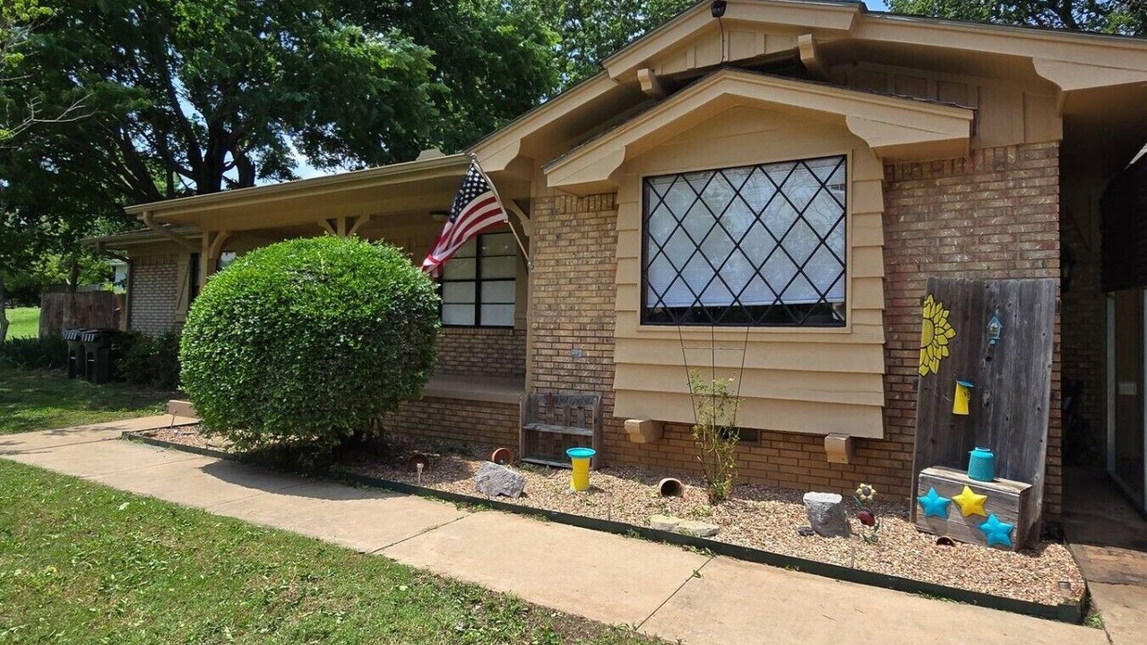 Photo of Outdoor in Sulphur