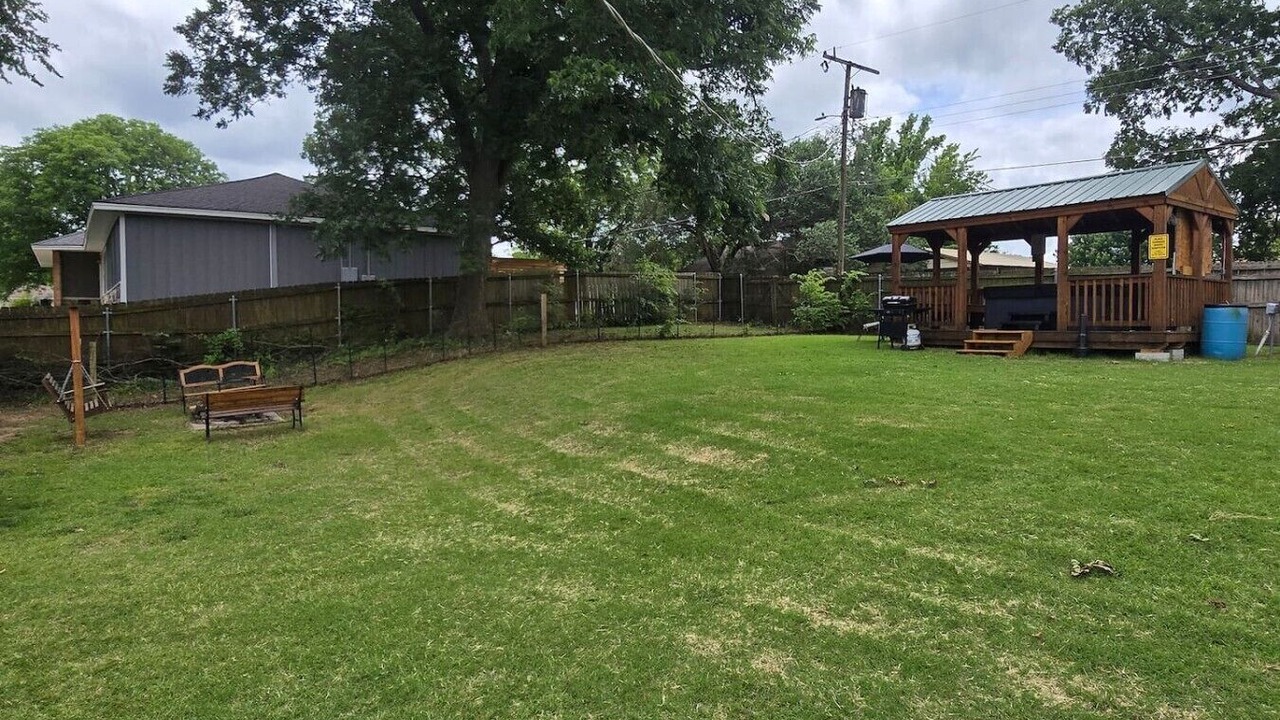 Photo of Outdoor in Sulphur