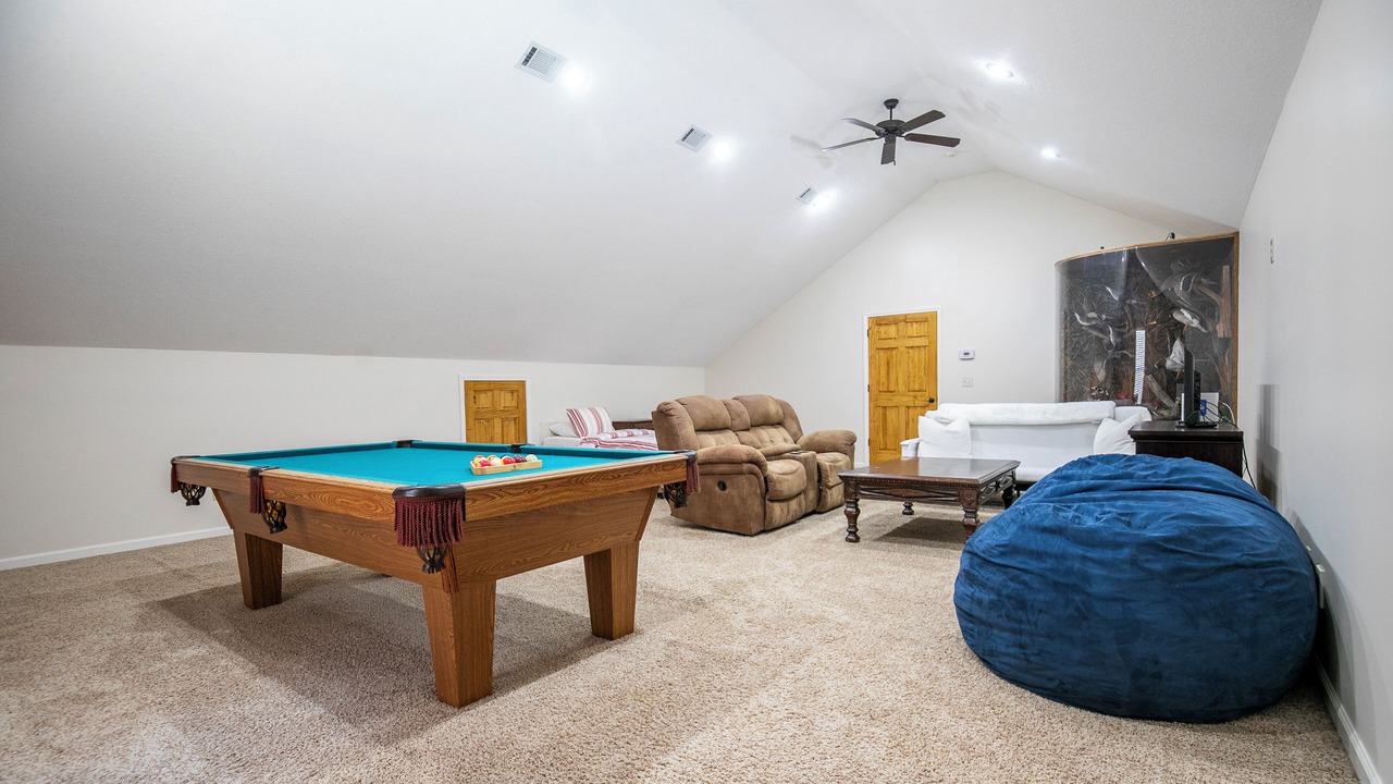 Photo of Livingroom in Lafayette County