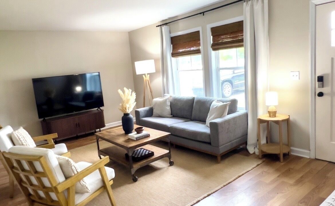 Photo of Livingroom in Piney Green