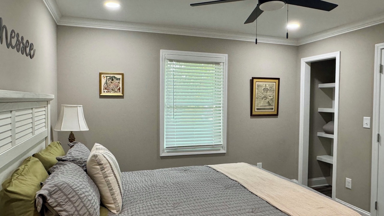 Photo of Bedroom in Lawrenceburg