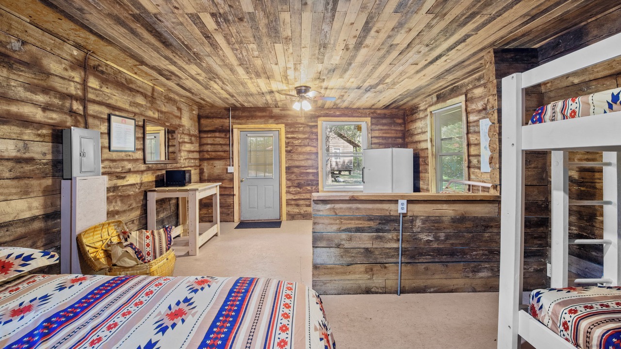 Photo of Bedroom in Lesterville