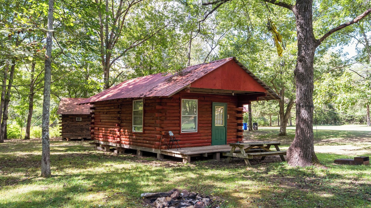 Photo of Outdoor in Lesterville