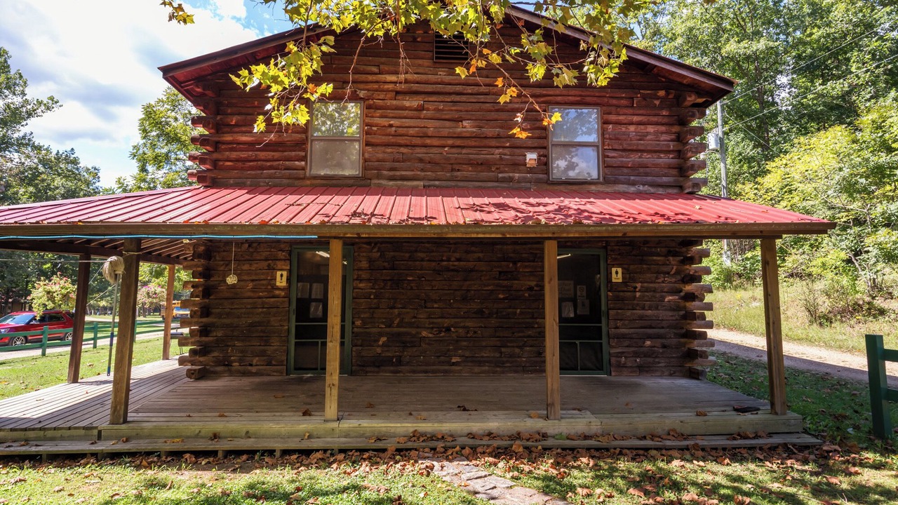 Photo of Outdoor in Lesterville