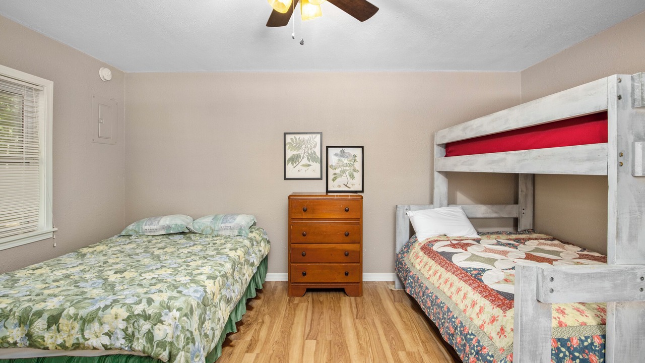 Photo of Bedroom in Lesterville