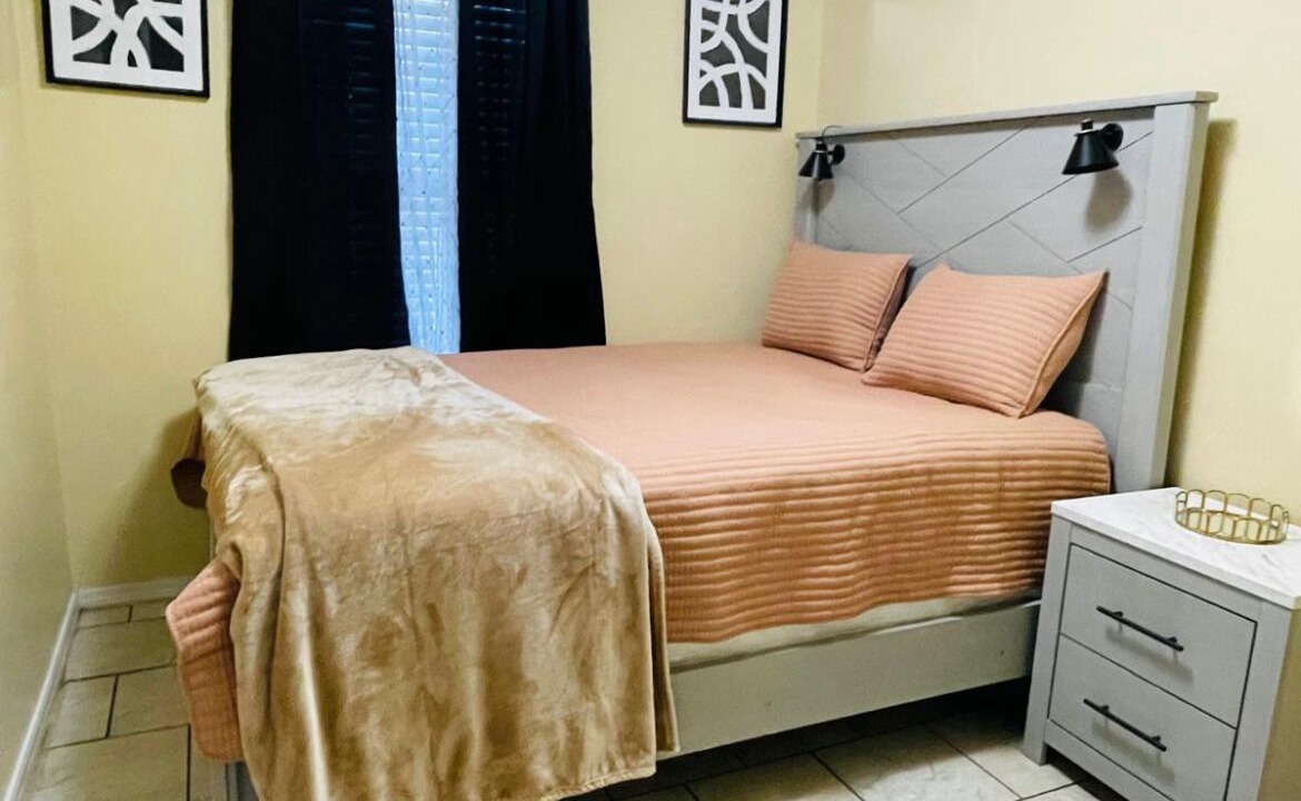 Photo of Bedroom in Muskogee