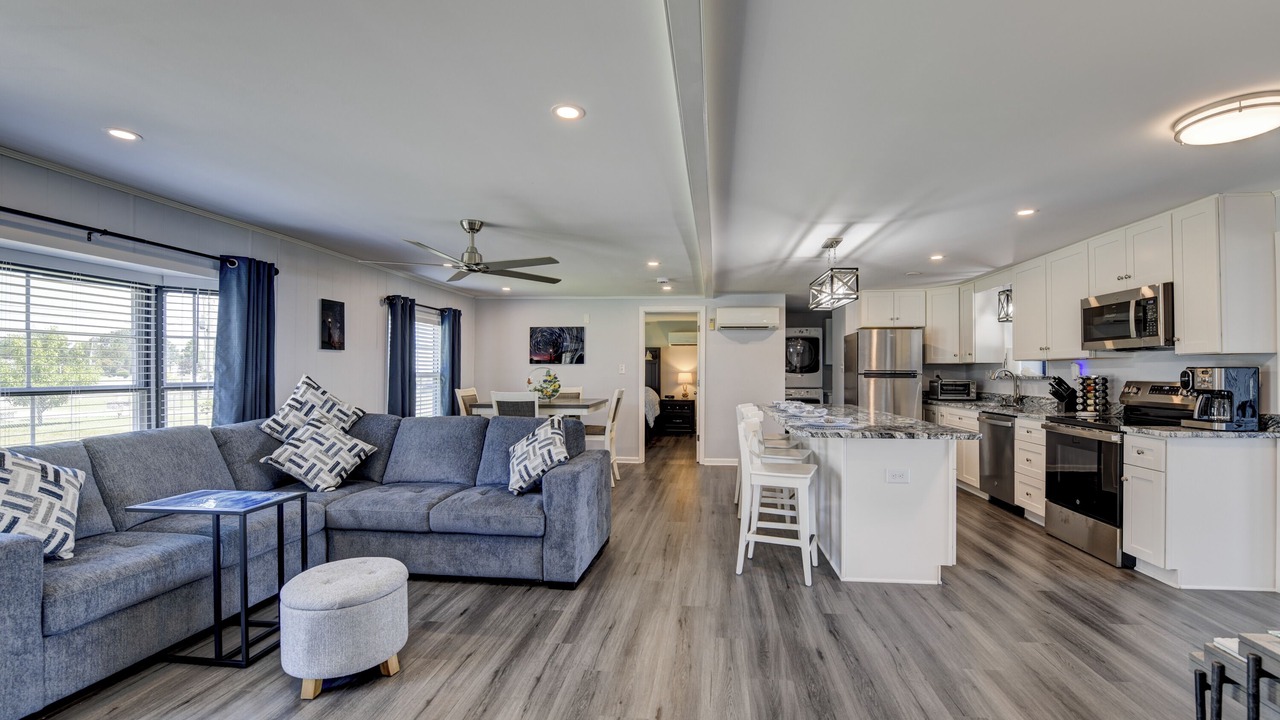 Photo of Livingroom in Colington