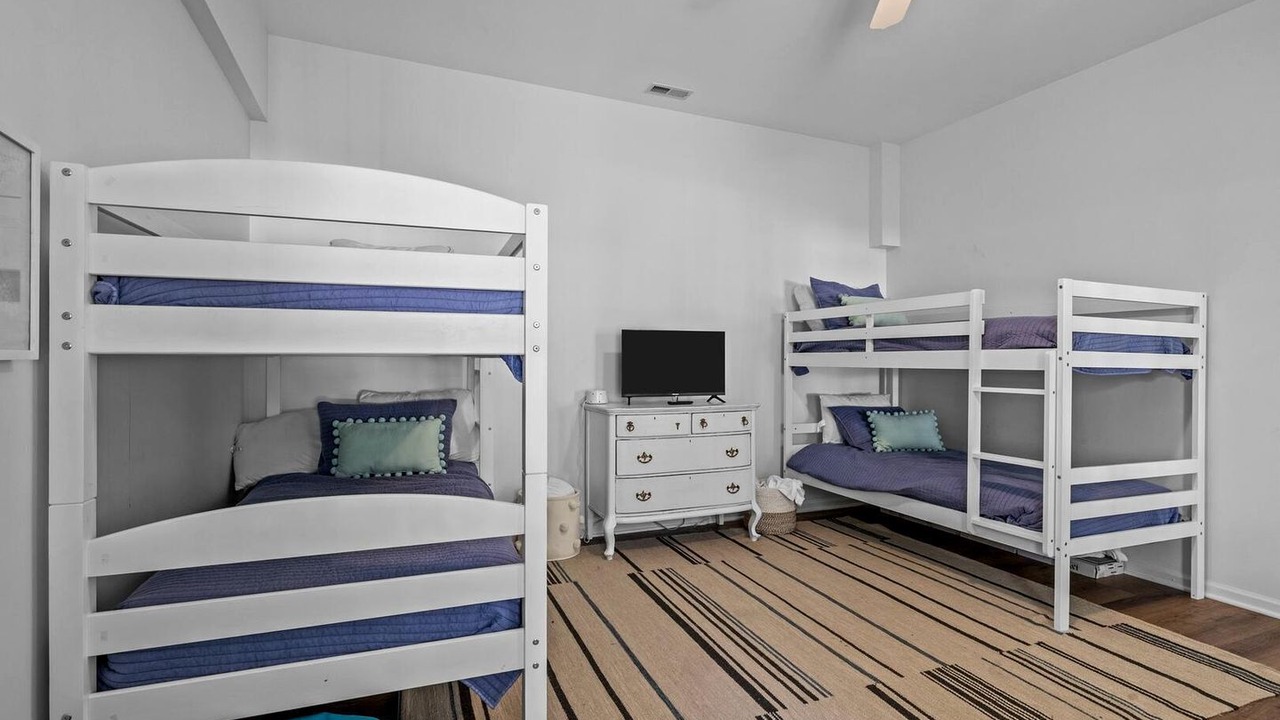 Photo of Bedroom in Atlantic Beach