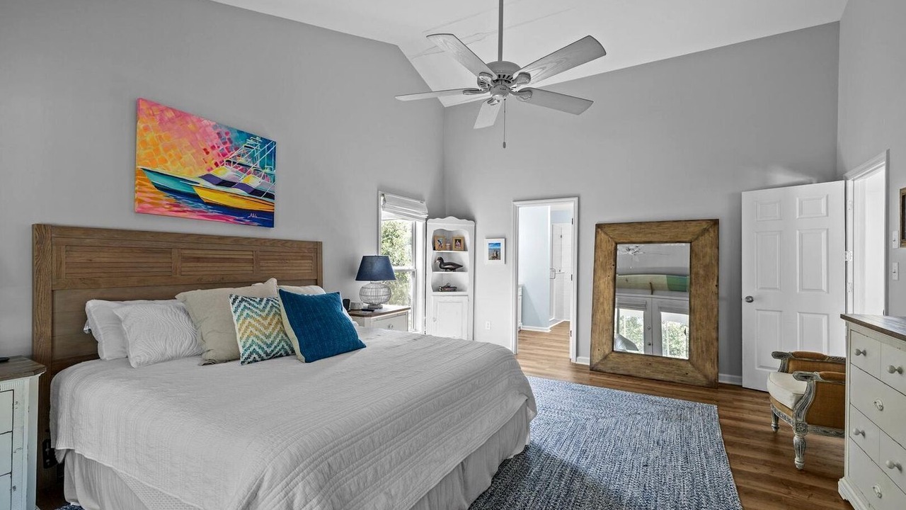 Photo of Bedroom in Atlantic Beach