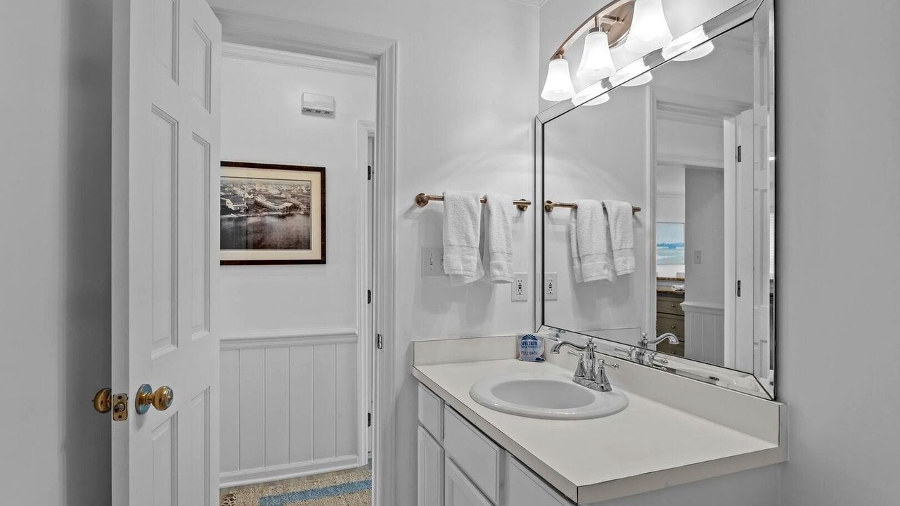 Photo of Bathroom in Atlantic Beach