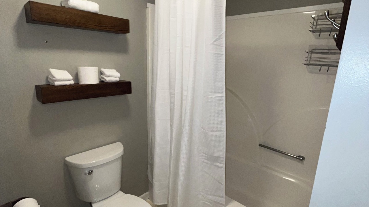 Photo of Bathroom in Morehead