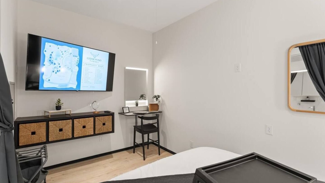 Photo of Bedroom in Jefferson City