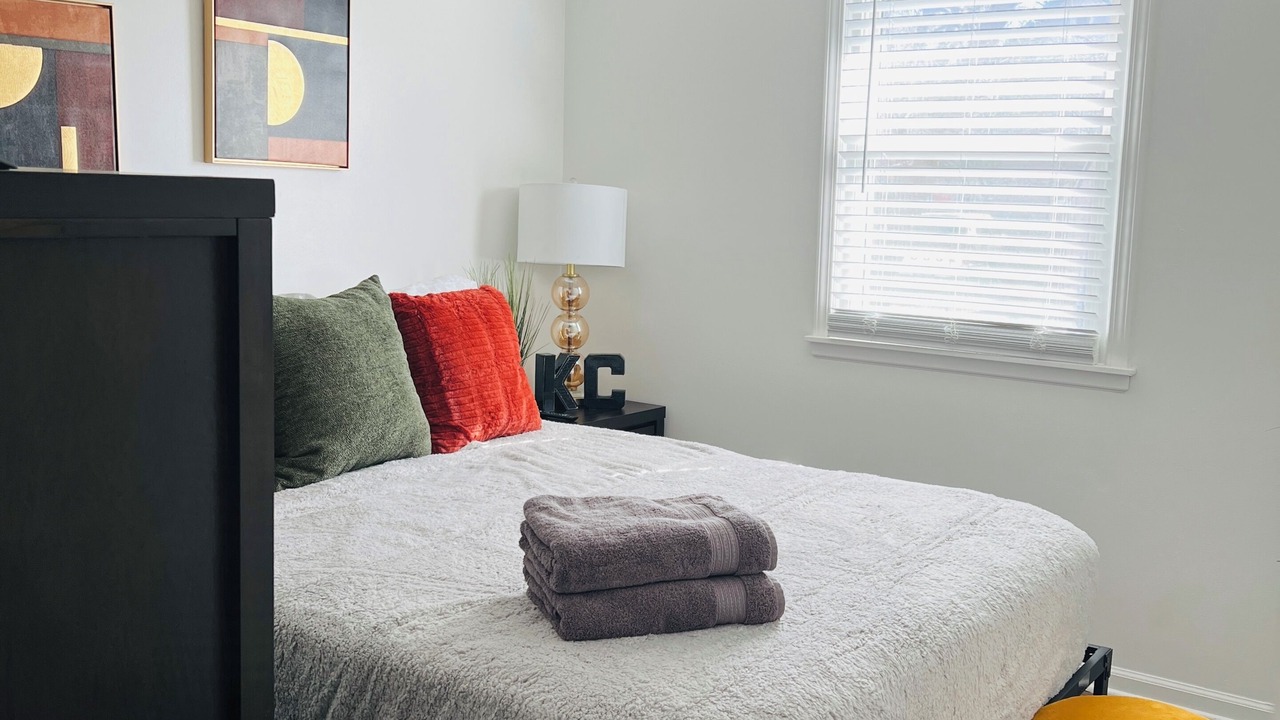 Photo of Bedroom in Olathe