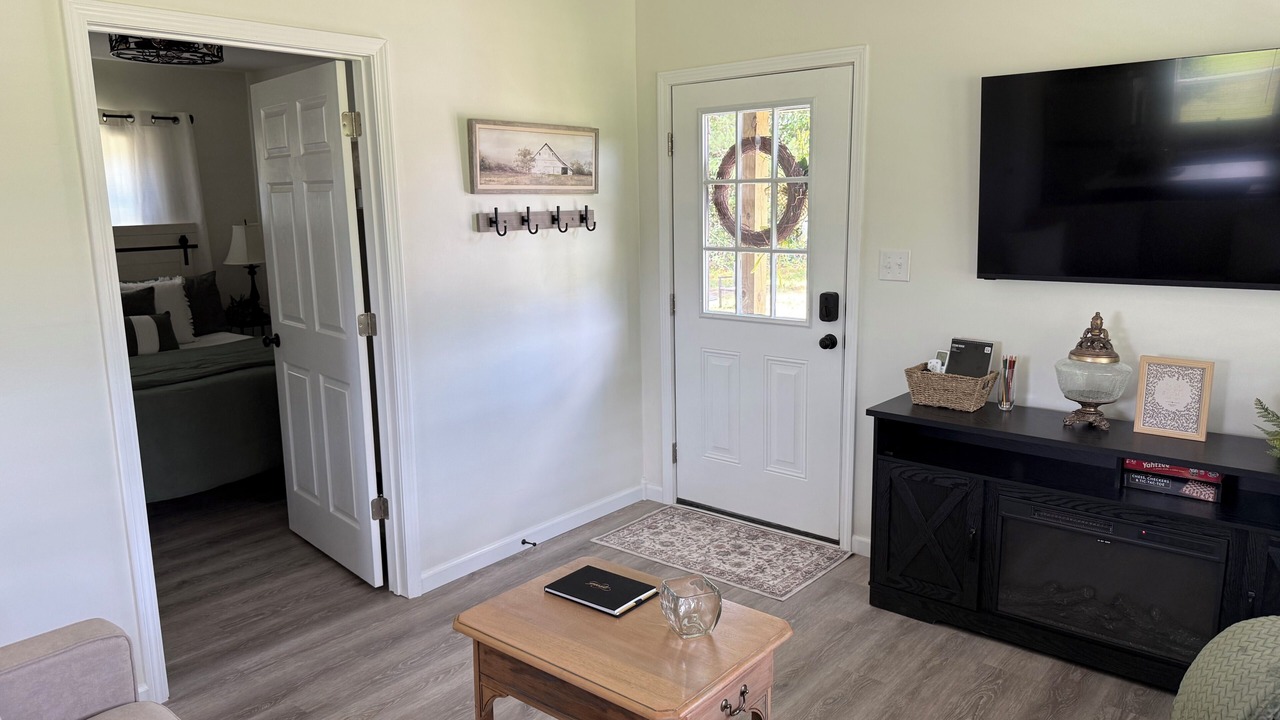 Photo of Livingroom in Corbin