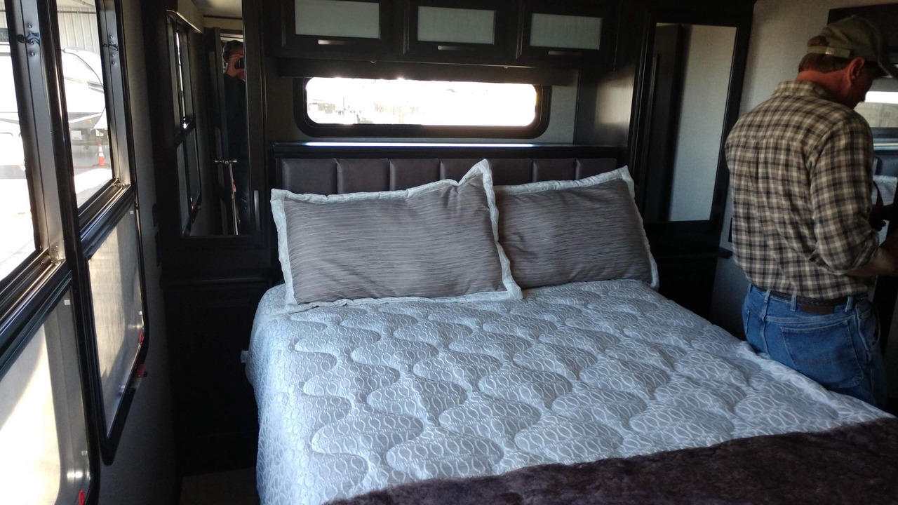 Photo of Bedroom in Russellville