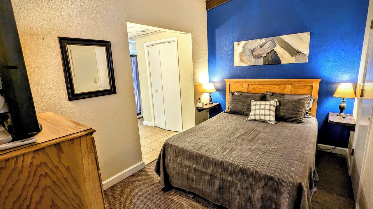 Photo of Bedroom in Kimberling City