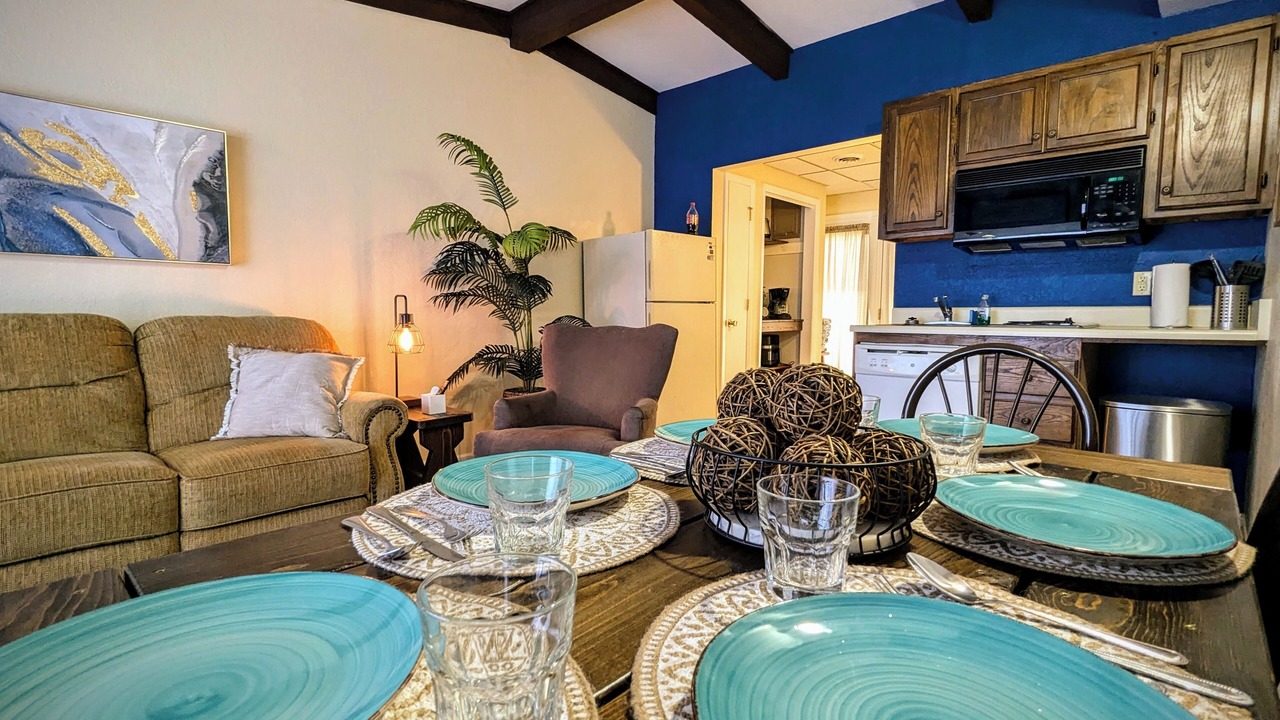Photo of Livingroom in Kimberling City