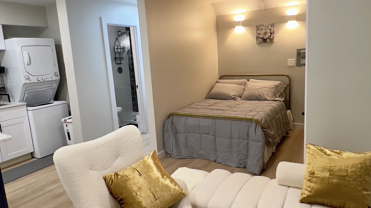 Photo of Bedroom in Crosstown