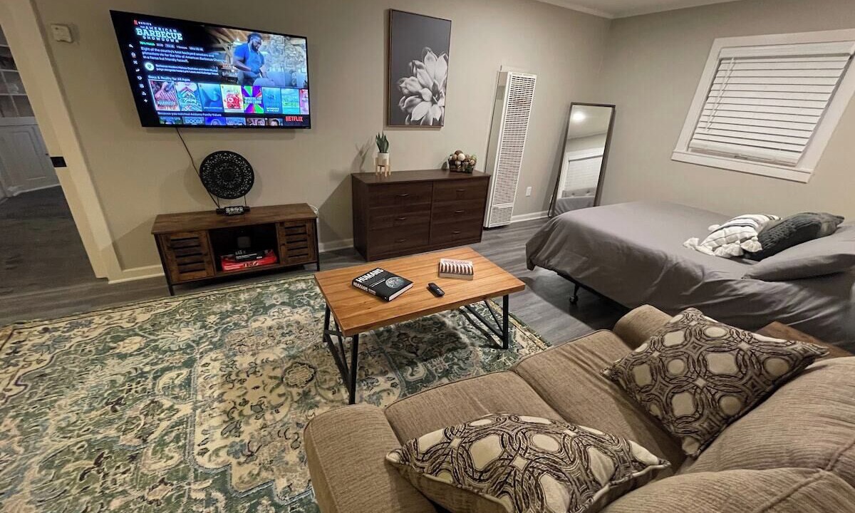 Photo of Bedroom in Independence