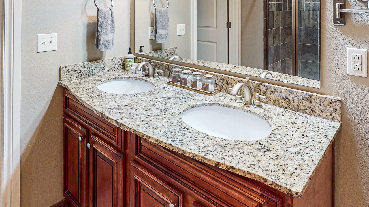 Photo of Bathroom in Branson