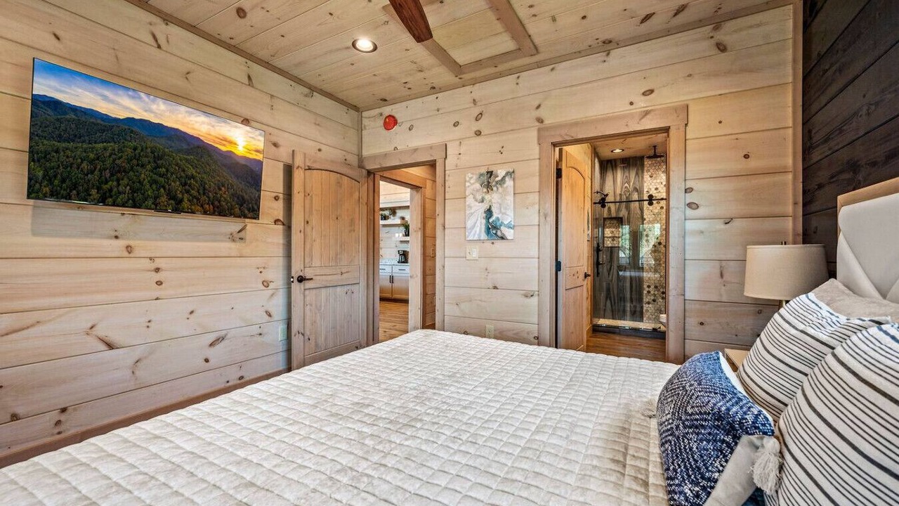 Photo of Bathroom in Wears Valley