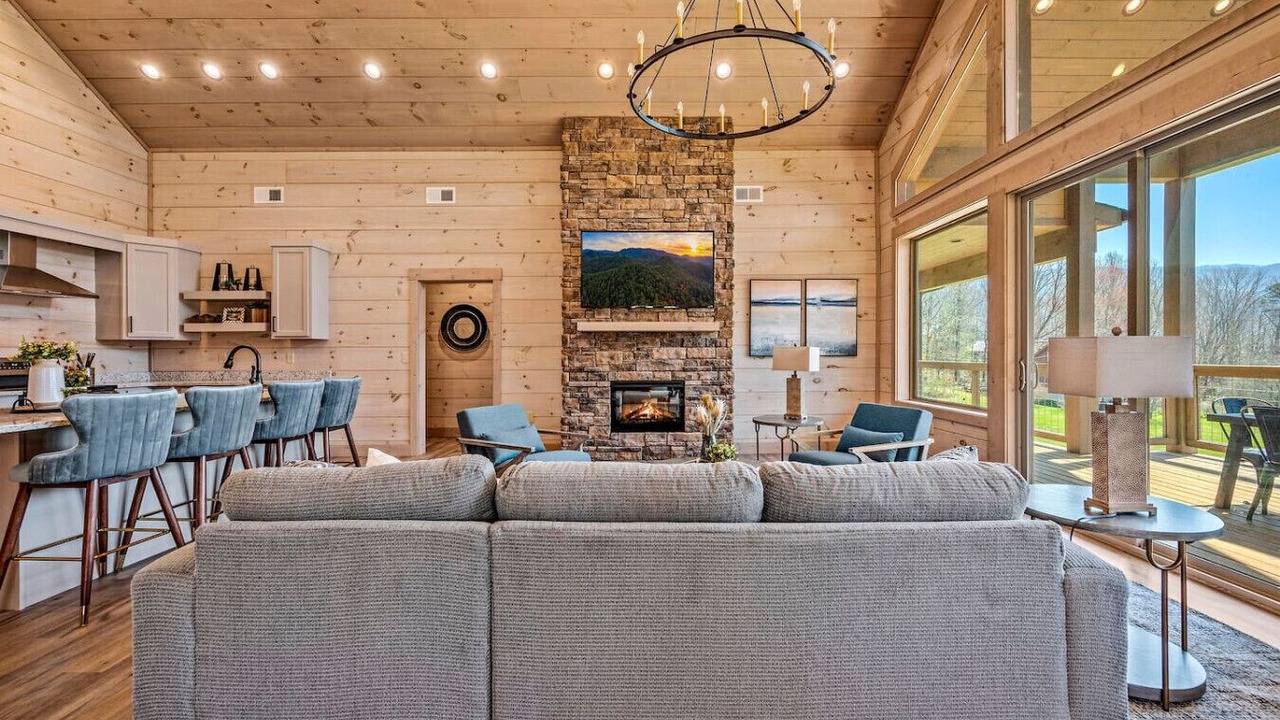 Photo of Livingroom in Wears Valley