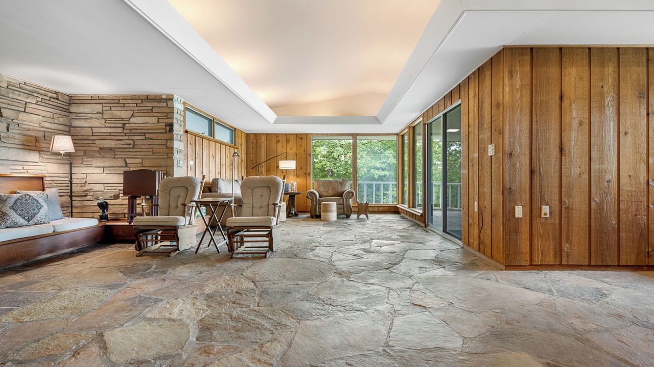 Photo of Livingroom in Ridgedale