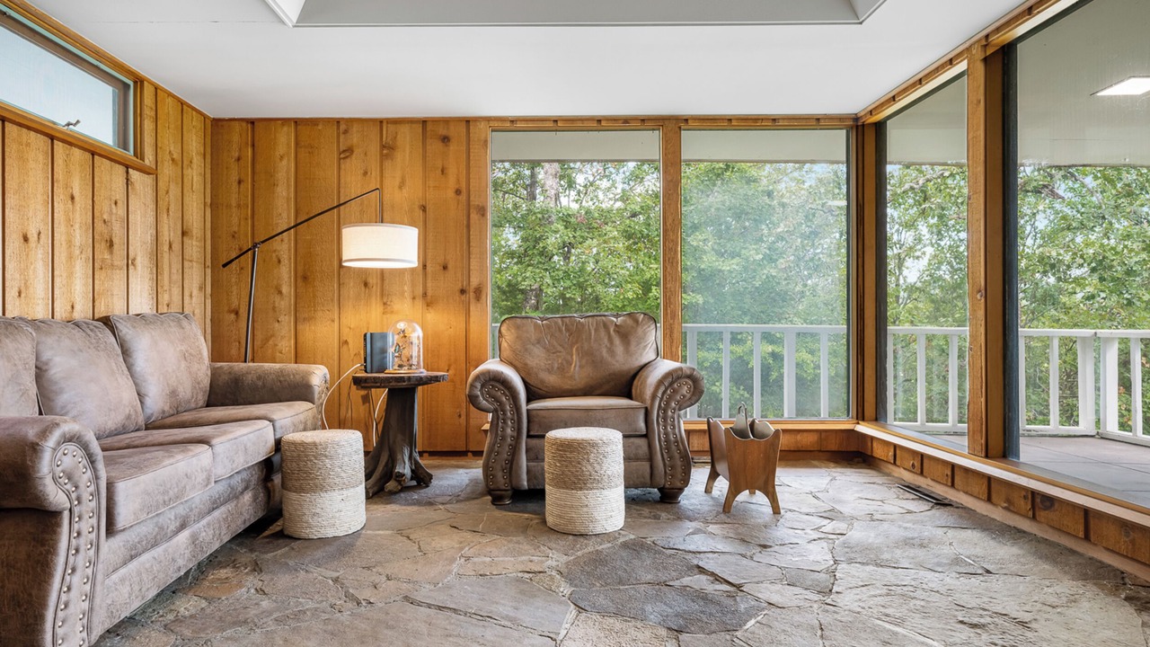 Photo of Livingroom in Ridgedale