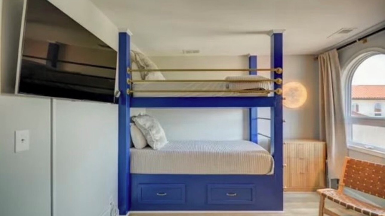 Photo of Bedroom in North Topsail Beach