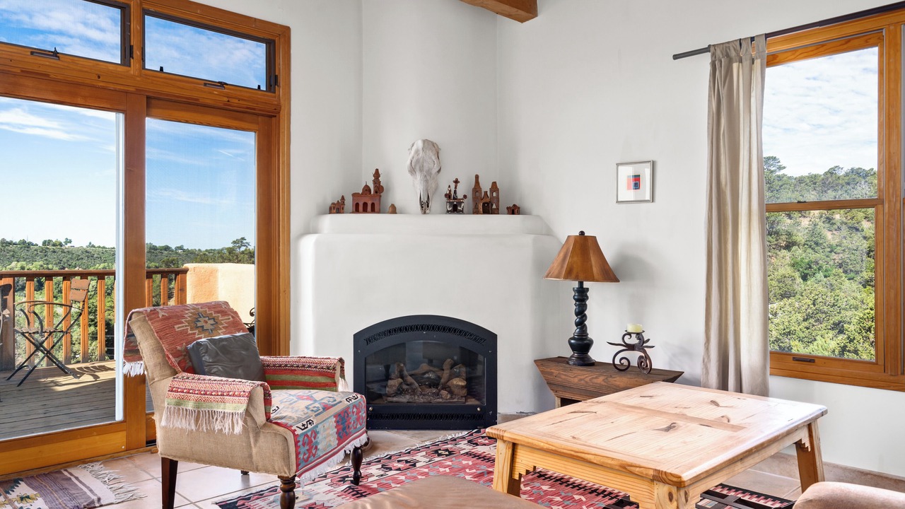 Photo of Bedroom in Arroyo Seco
