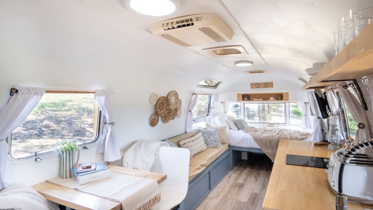 Photo of Bedroom in Walnut Shade