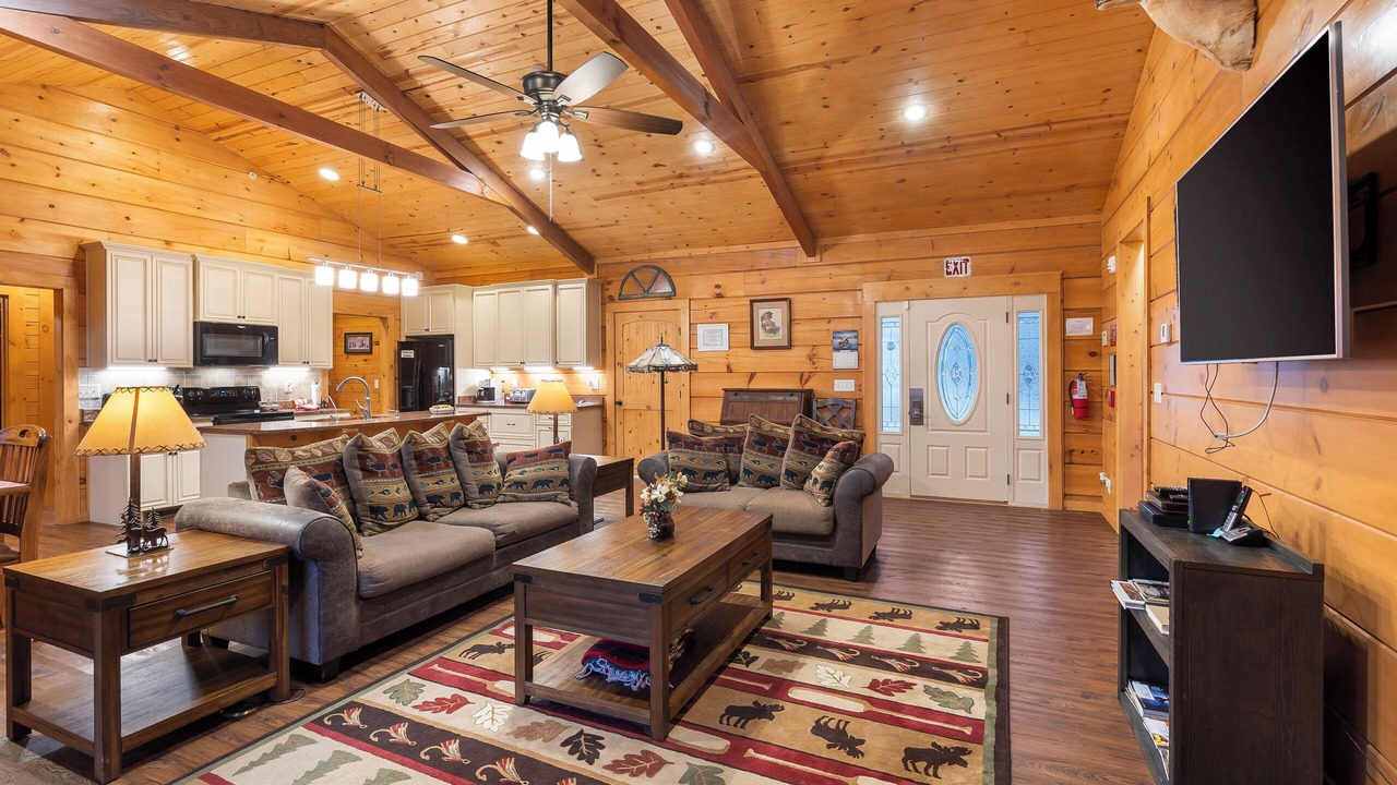 Photo of Livingroom in Kirbyville