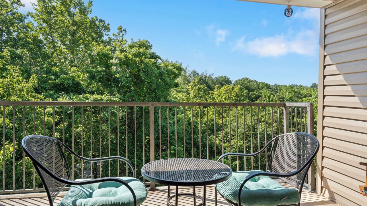 Photo of Patio Balcony in Branson