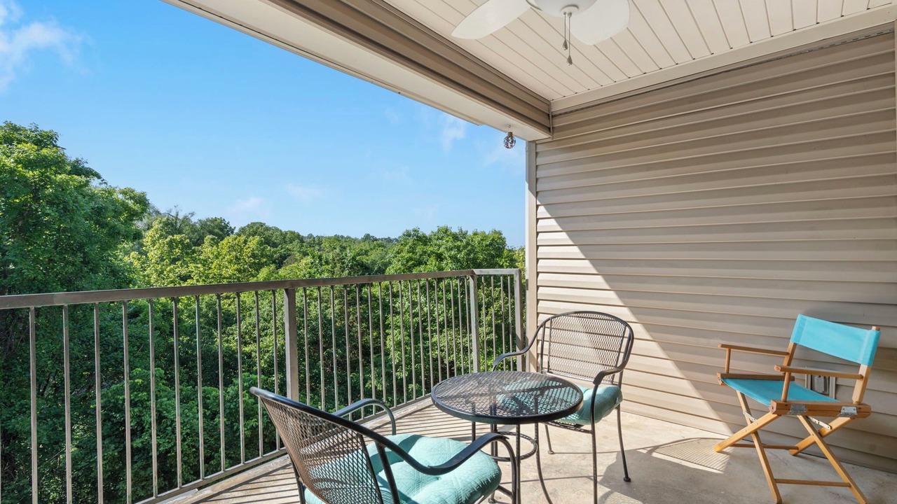 Photo of Patio Balcony in Branson
