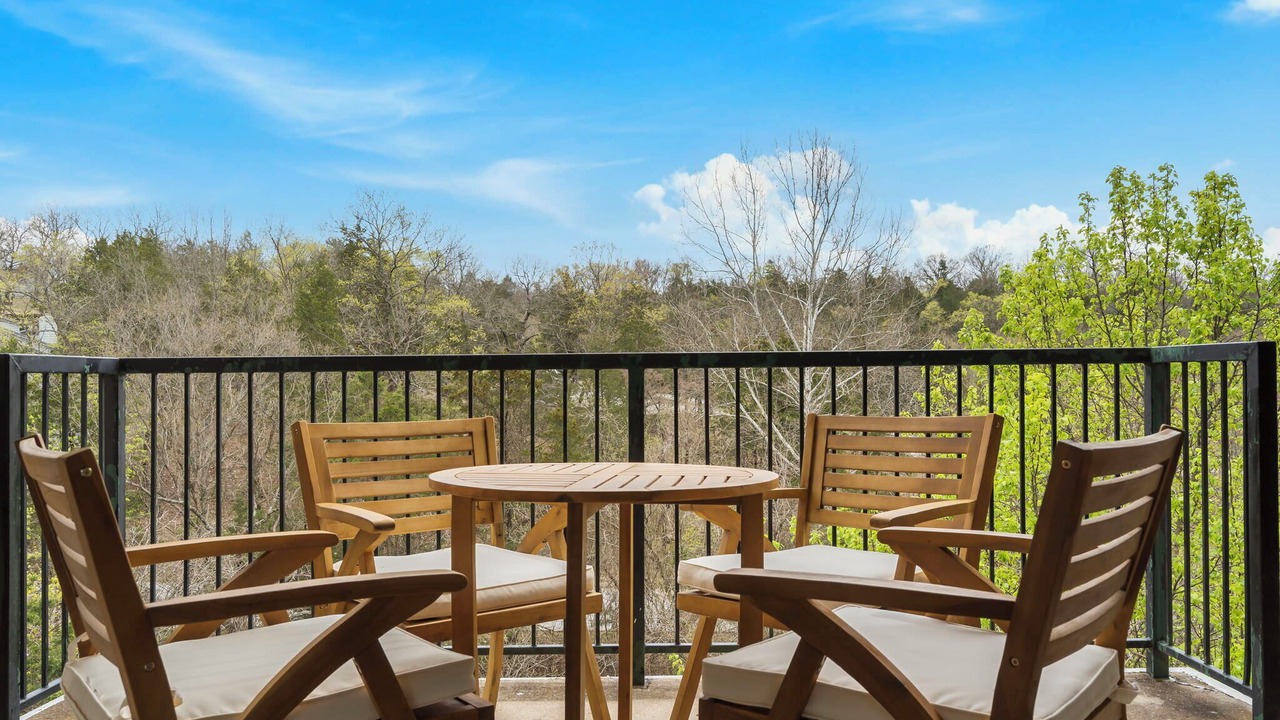Photo of Patio Balcony in Branson
