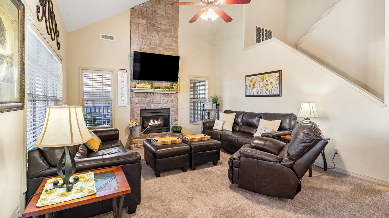 Photo of Livingroom in Branson West