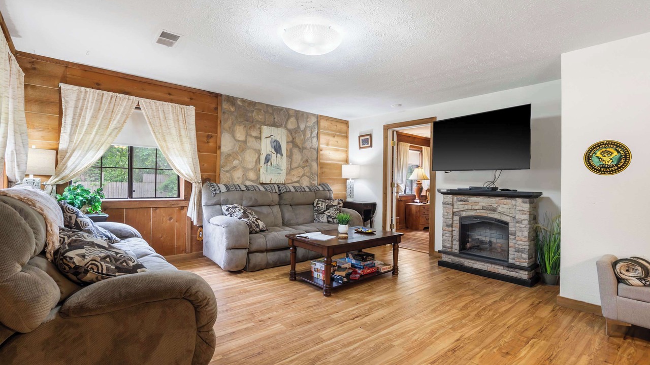 Photo of Bedroom in Kirbyville