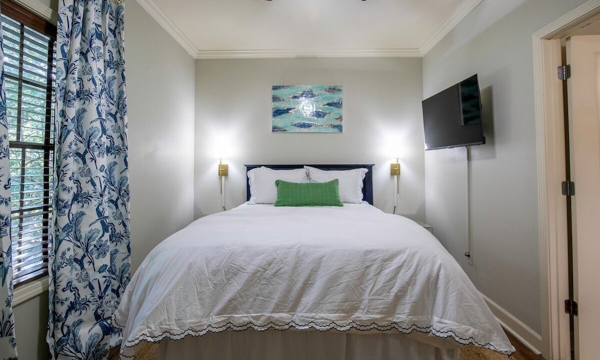 Photo of Bedroom in Oxford