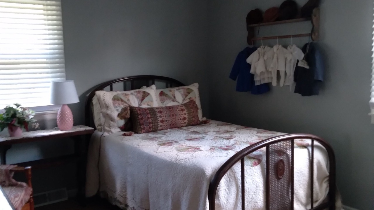 Photo of Bedroom in Leavenworth