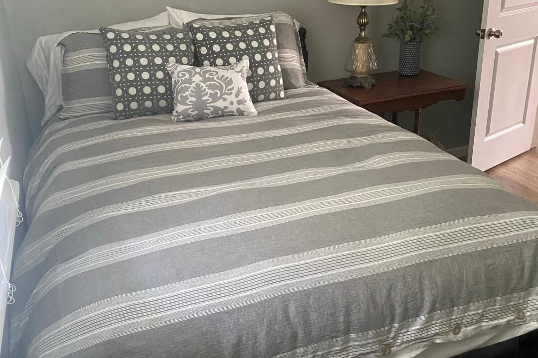 Photo of Bedroom in Leavenworth