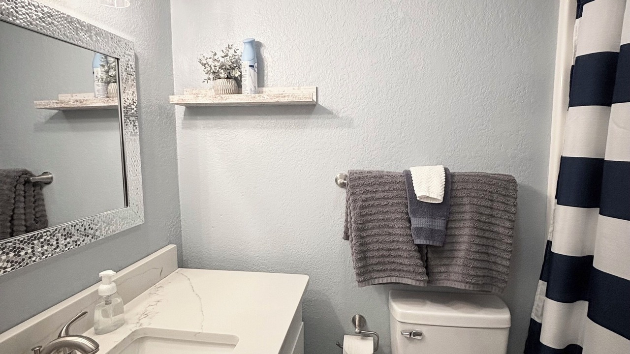 Photo of Bathroom in Kimberling City