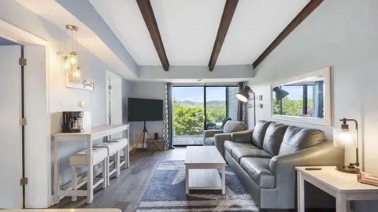 Photo of Bedroom in Kimberling City