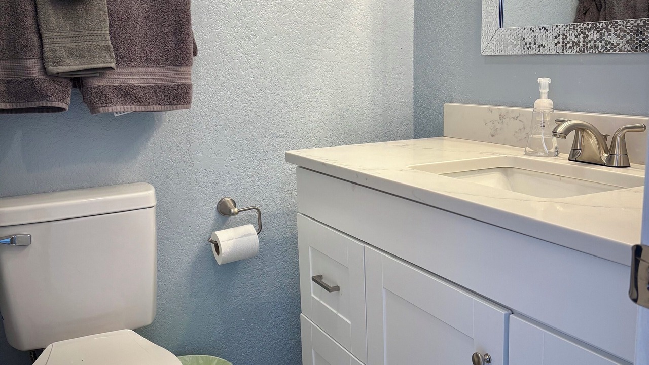 Photo of Bathroom in Kimberling City