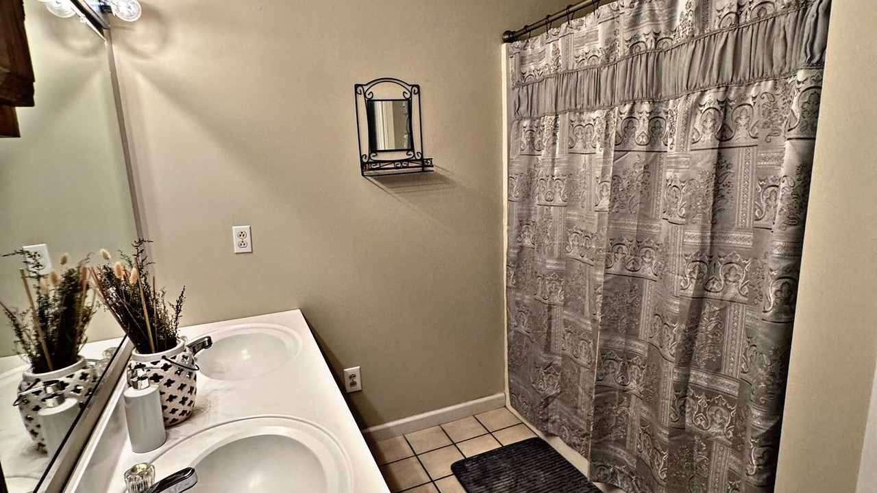 Photo of Bathroom in Mountain View