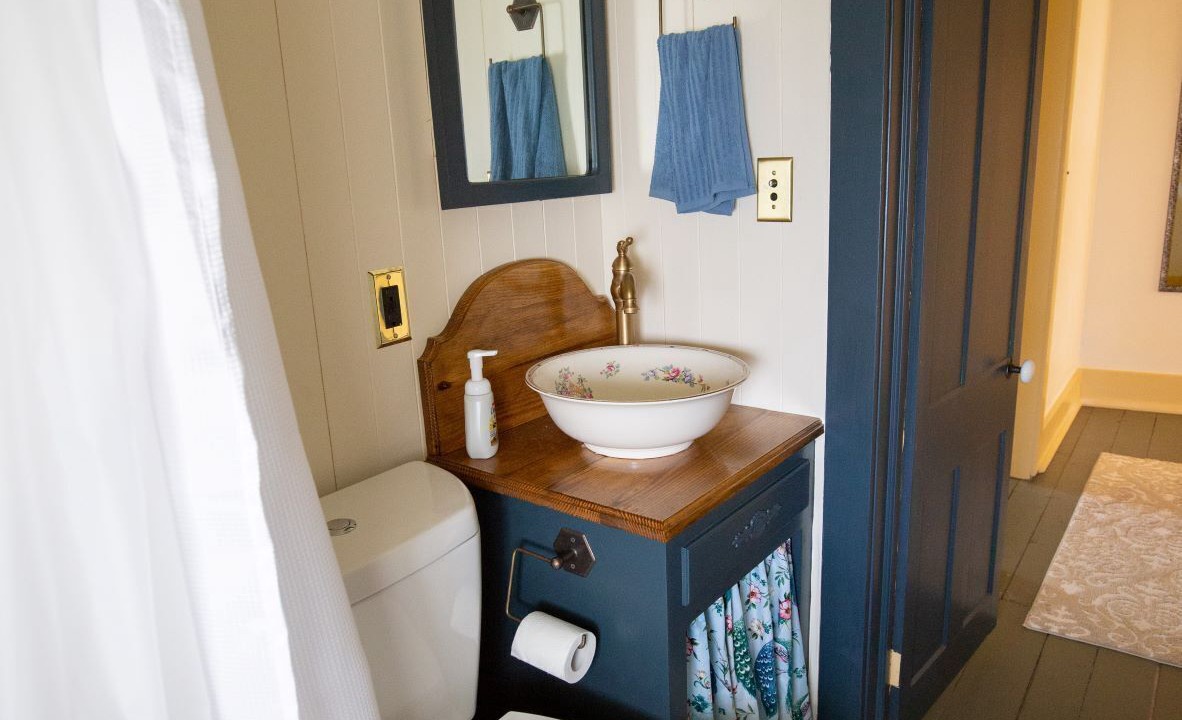 Photo of Bathroom in Hays