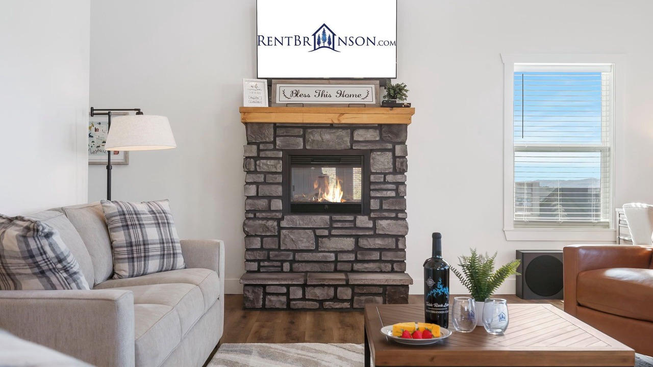 Photo of Livingroom in Table Rock